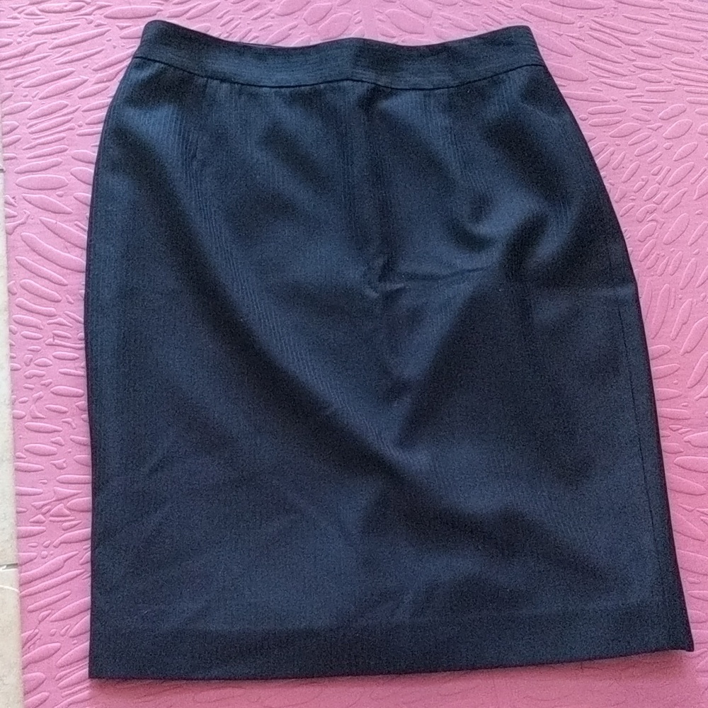 Pencil Skirt Size color navy blue new size pxs length 19.5 waist 25 inches